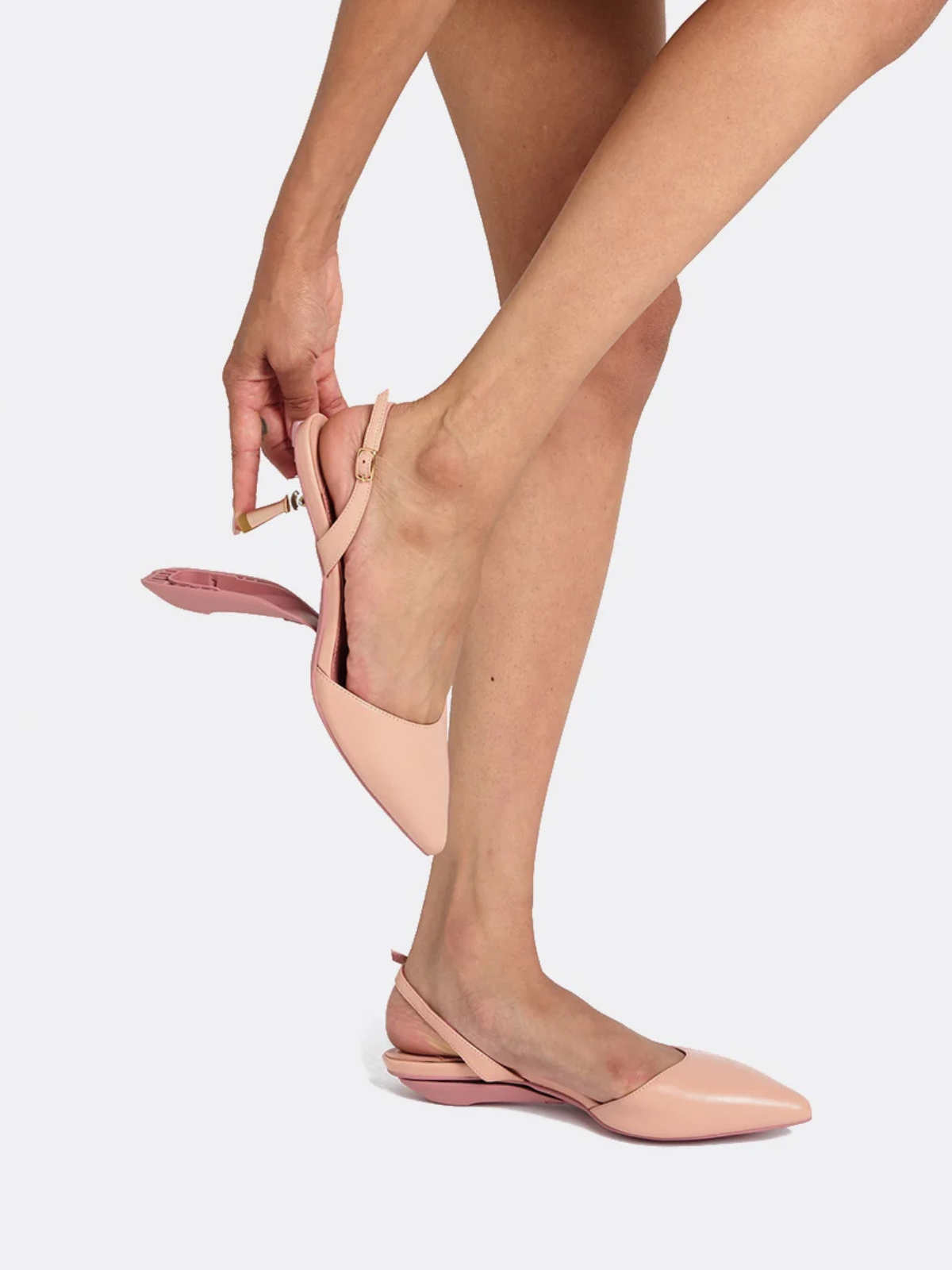 ESSENTIAL IN  PEACH